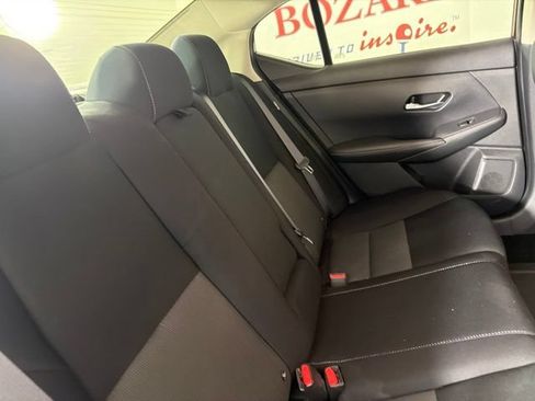 Used 2021 Nissan Sentra SV FWD image 18