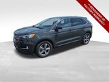 Used 2021 Ford Edge SEL w/ Convenience Package image 2