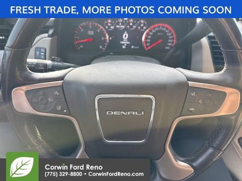 Used 2015 GMC Yukon Denali image 17