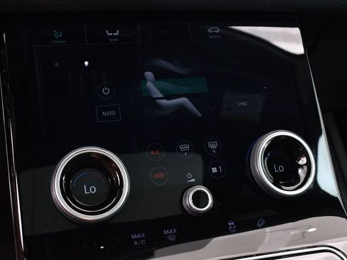 Used 2020 Land Rover Range Rover Velar S AWD/4WD image 28