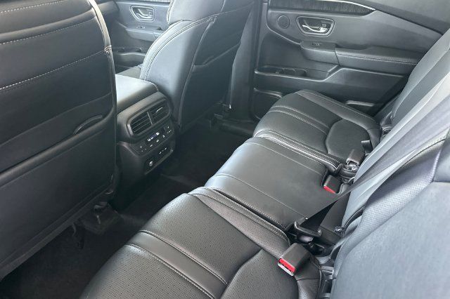 Certified 2025 Honda Pilot Elite image 14