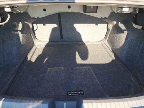 New 2026 Volkswagen Jetta SE image 12