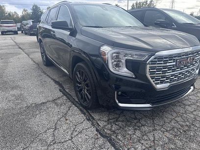Used 2022 GMC Terrain Denali w/ Black Diamond Edition
