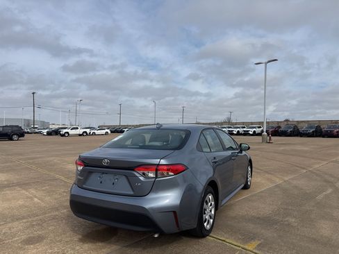 Used 2024 Toyota Corolla LE image 24
