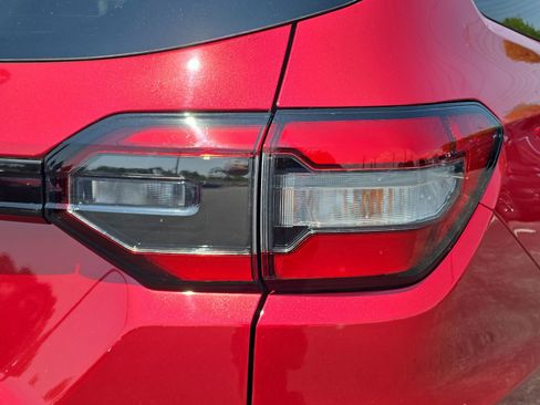 Used 2025 Honda Pilot Black Edition image 8