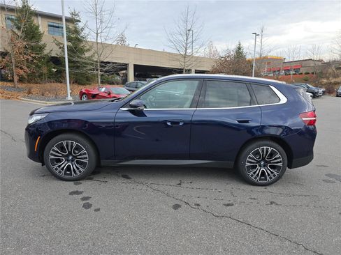 New 2026 BMW X3 xDrive30 w/ Premium Package image 8