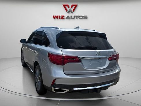Used 2017 Acura MDX SH-AWD w/ Technology Package image 3