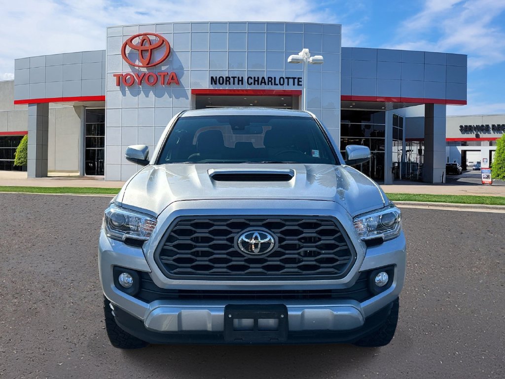Used 2023 Toyota Tacoma TRD Sport RWD image 3