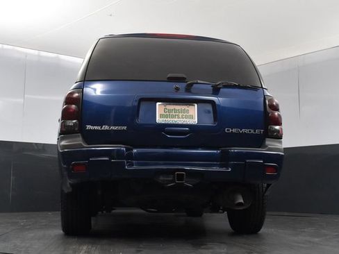 Used 2004 Chevrolet TrailBlazer LS w/ LS Preferred Equipment Group AWD/4WD image 21