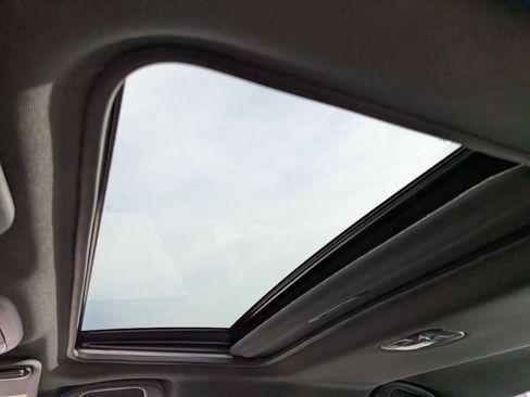 Used 2021 Subaru Impreza 2.0i Sport image 27