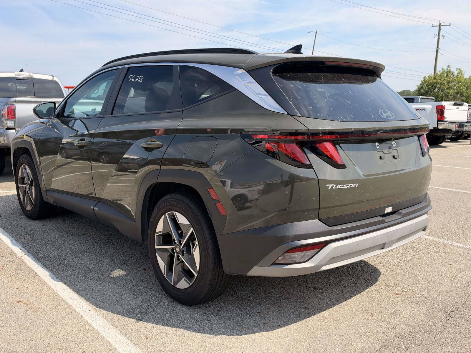 Used 2025 Hyundai Tucson SEL FWD image 3
