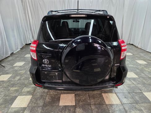 Used 2012 Toyota RAV4 4WD w/ Value Pkg image 4