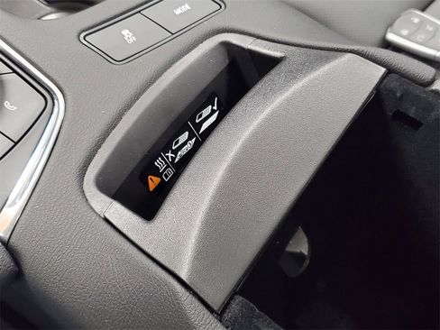 New 2026 Cadillac XT5 Sportv w/ LPO, Onyx Lite Package image 26