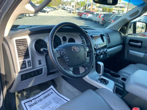 Used 2008 Toyota Sequoia Limited image 10