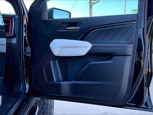 Used 2023 GMC Canyon AT4X w/ Edition 1 AWD/4WD image 23