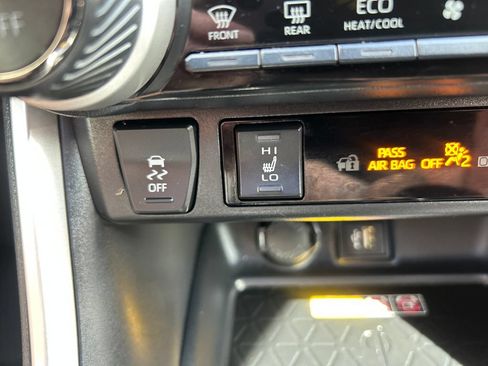 Certified 2023 Toyota RAV4 XSE AWD/4WD image 30