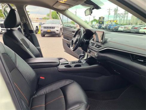 Used 2022 Nissan Altima 2.5 SR image 17