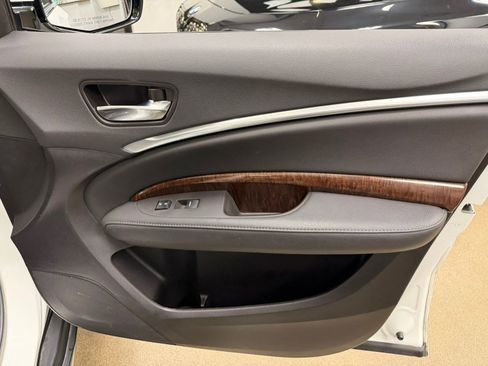 Used 2019 Acura MDX SH-AWD image 38