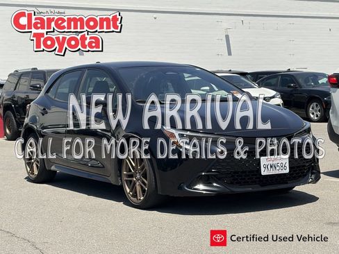 Used 2024 Toyota Corolla SE FWD image 1