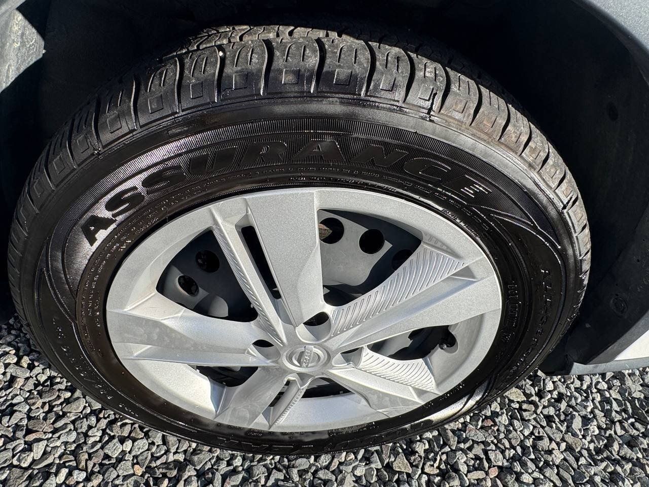 Used 2024 Nissan Kicks S FWD image 25