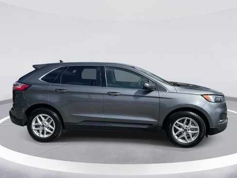 Certified 2022 Ford Edge SEL AWD/4WD image 4