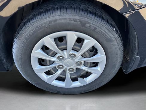 Used 2021 Kia Forte Sedan image 11