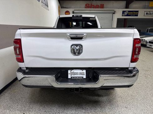 Used 2019 RAM 2500 Laramie image 43