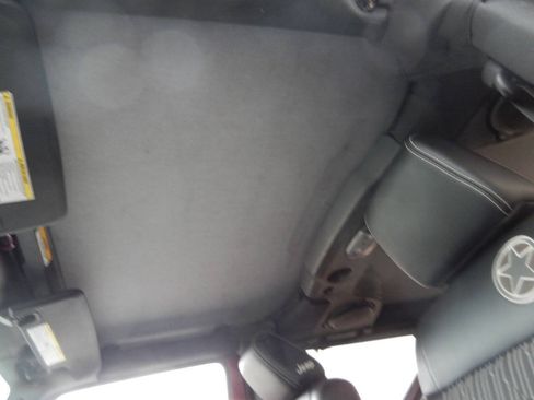 Used 2012 Jeep Wrangler Sport AWD/4WD image 32