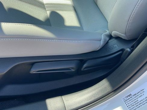 Used 2026 Honda Civic Sport Touring image 21