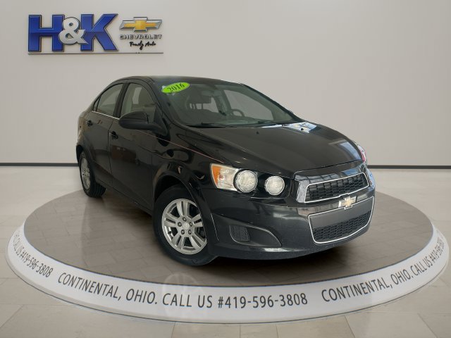 Used 2016 Chevrolet Sonic LT FWD image 1