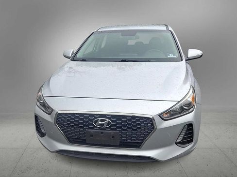 Used 2018 Hyundai Elantra GT w/ Style Package 02 FWD image 3
