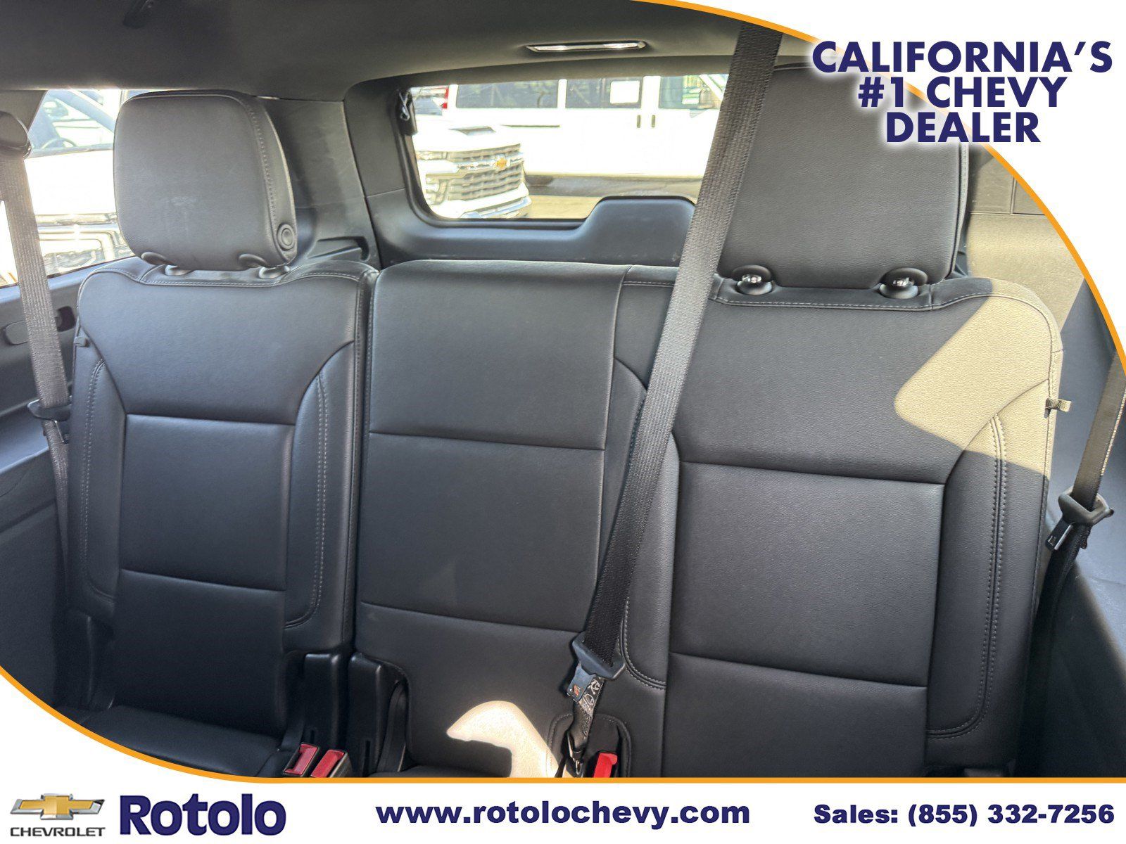 Used 2025 Chevrolet Suburban LT AWD/4WD image 14