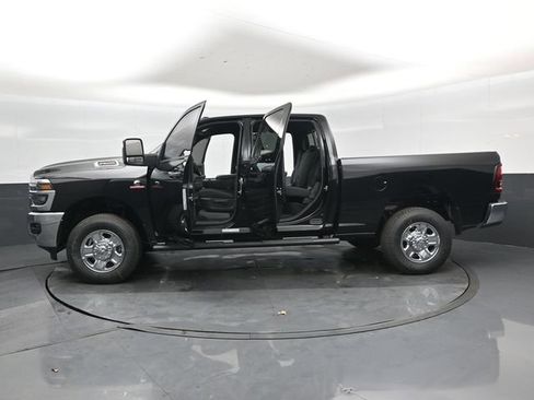 New 2026 RAM 2500 Tradesman AWD/4WD image 48