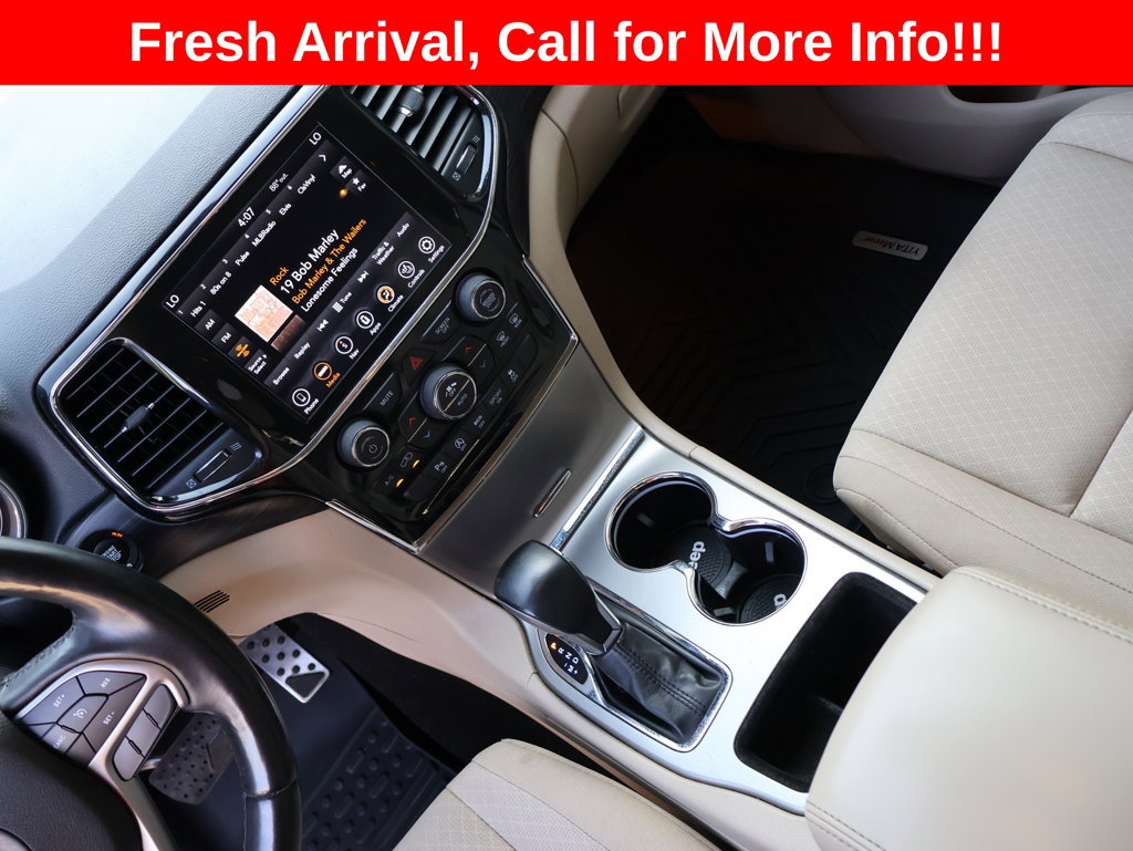 Used 2022 Jeep Grand Cherokee Laredo E w/ Security & Convenience Group AWD/4WD image 19
