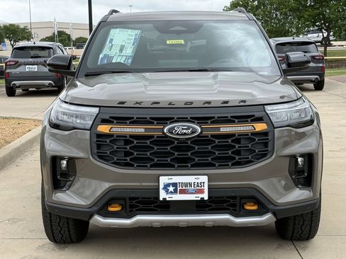 New 2026 Ford Explorer Tremor AWD/4WD image 37