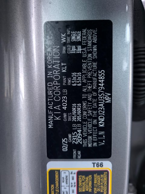 Certified 2025 Kia Soul LX w/ LX Technology Package FWD image 25