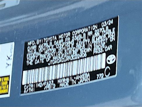 Used 2024 Toyota Prius Prime SE image 29