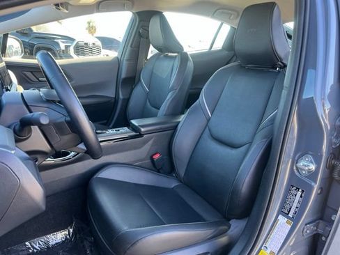 Used 2026 Toyota Prius XLE FWD image 14