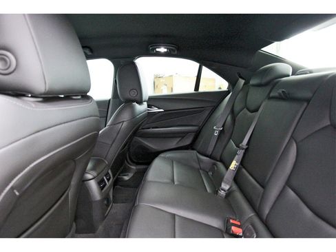Used 2023 Cadillac CT4 Luxury image 10