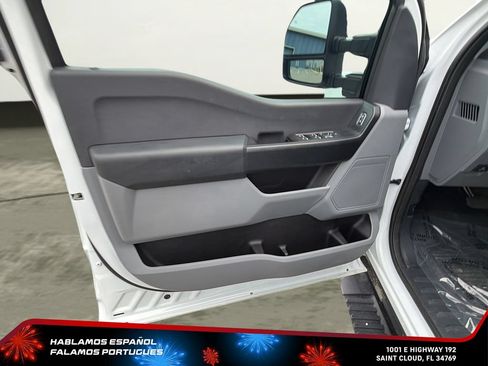 Used 2025 Ford F250 XL AWD/4WD image 10