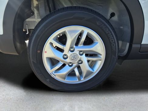 New 2026 Hyundai Venue SE image 10