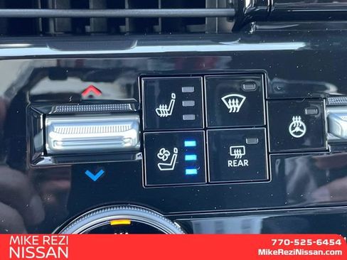 New 2025 Nissan Armada Platinum Reserve image 18