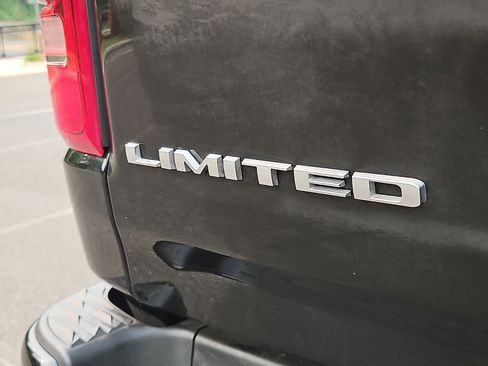 Used 2024 RAM 1500 Limited AWD/4WD image 30
