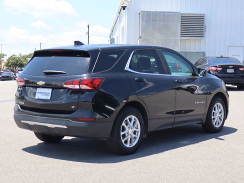 Used 2022 Chevrolet Equinox LT FWD image 9