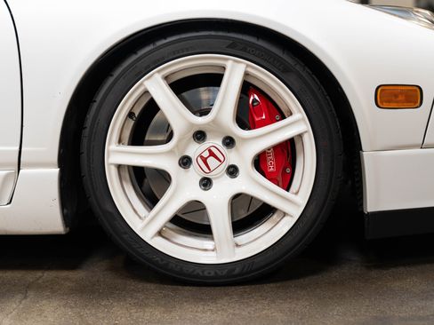 Used 2003 Acura NSX T image 26