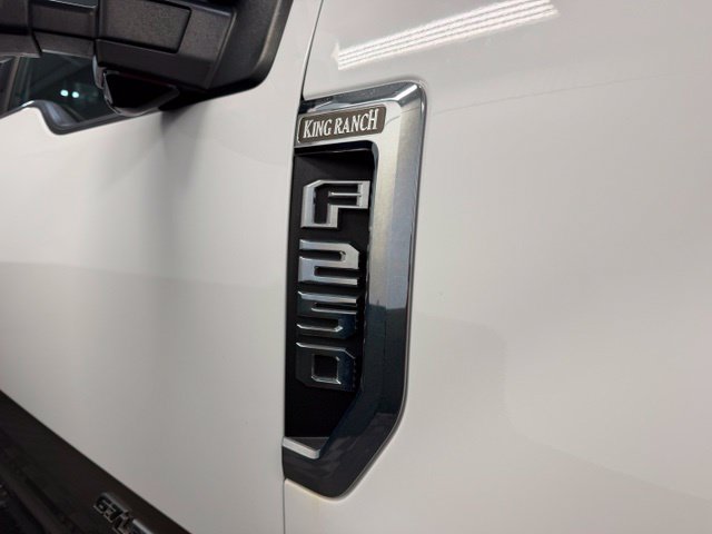 Used 2018 Ford F250 King Ranch w/ King Ranch Ultimate Package AWD/4WD image 47