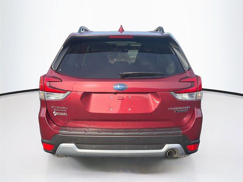 Used 2021 Subaru Forester Touring image 6