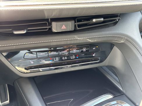Used 2023 Buick Envision Essence w/ Sport Touring Package FWD image 25