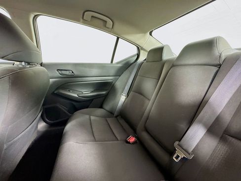 Used 2024 Nissan Altima 2.5 SV image 31