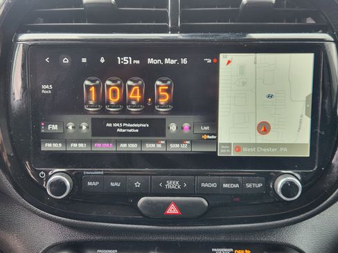 Used 2023 Kia Soul S image 11